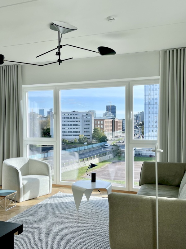 Tallinn, Kesklinna linnaosa, Toom-Kuninga 15