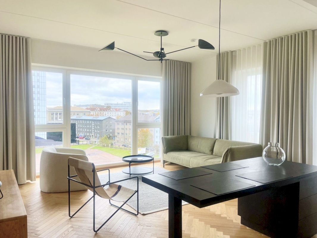 Tallinn, Kesklinna linnaosa, Toom-Kuninga 15