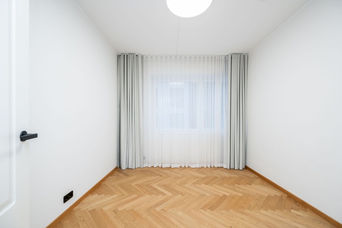 Tallinn, Kesklinna linnaosa, Toom-Kuninga 15