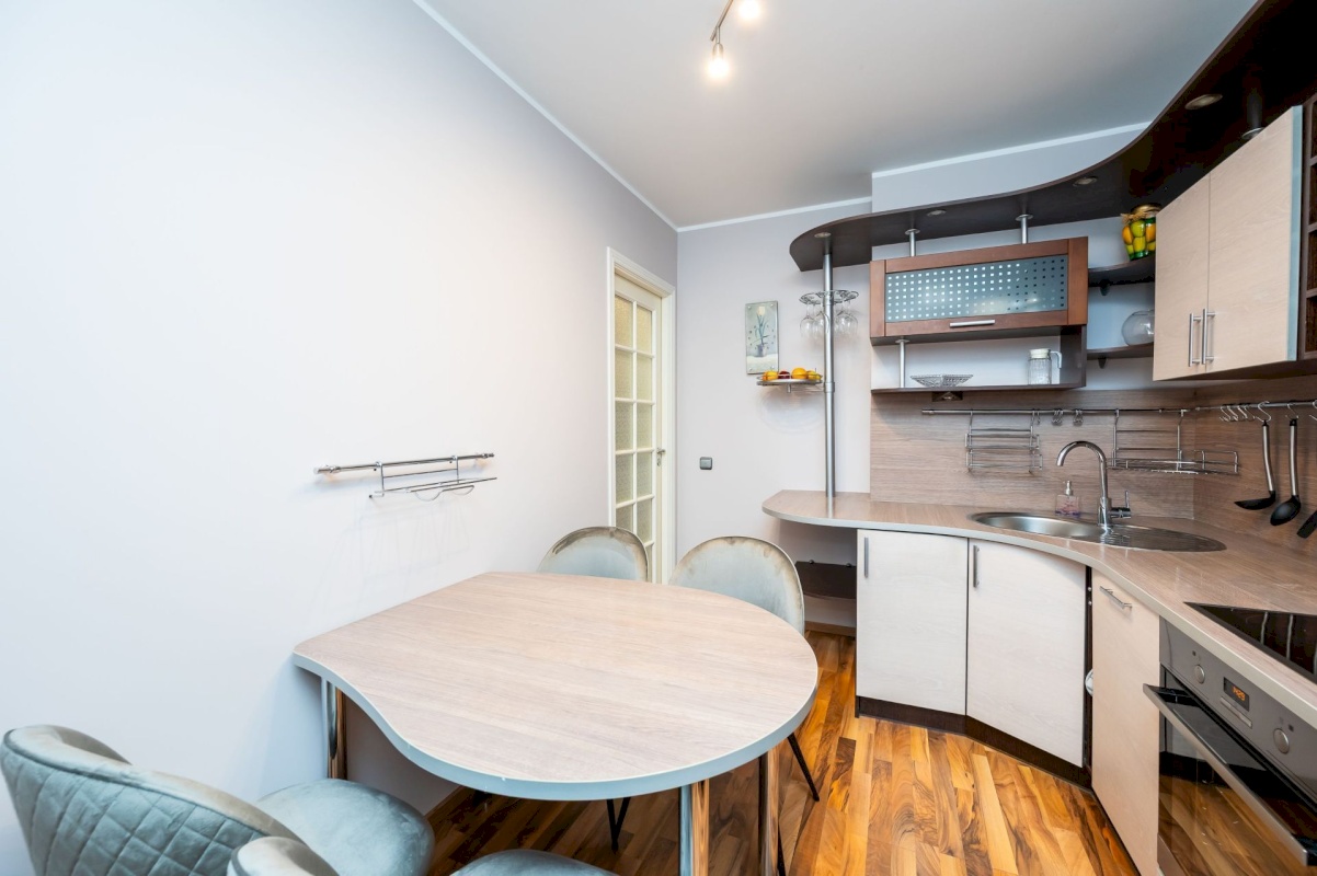 Tallinn, Lasnamäe linnaosa, Tondiraba, Katleri tn 1