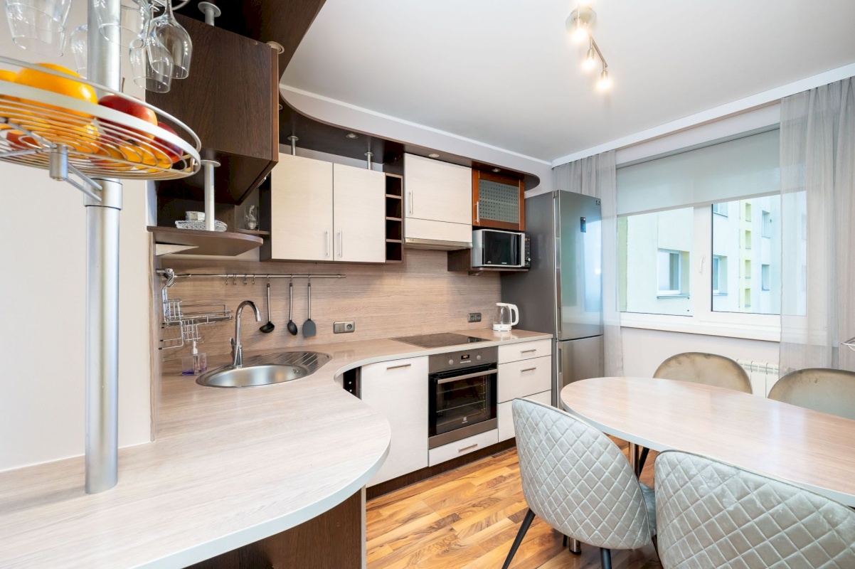 Tallinn, Lasnamäe linnaosa, Tondiraba, Katleri tn 1