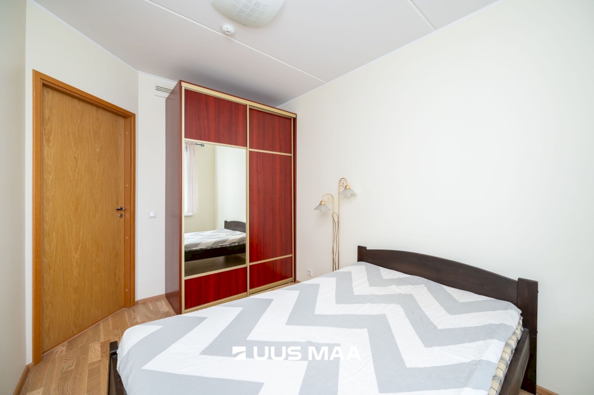 Tallinn, Mustamäe linnaosa, Sipelga 4