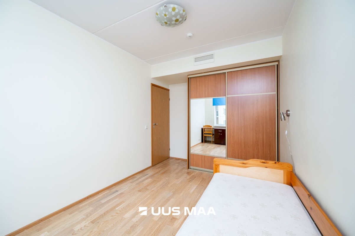 Tallinn, Mustamäe linnaosa, Sipelga 4