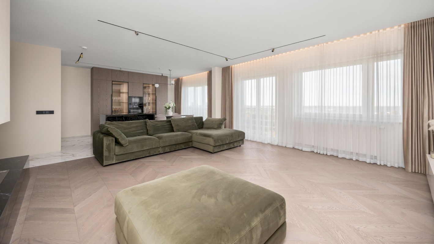 Tallinn, Lasnamäe linnaosa, Narva mnt 128