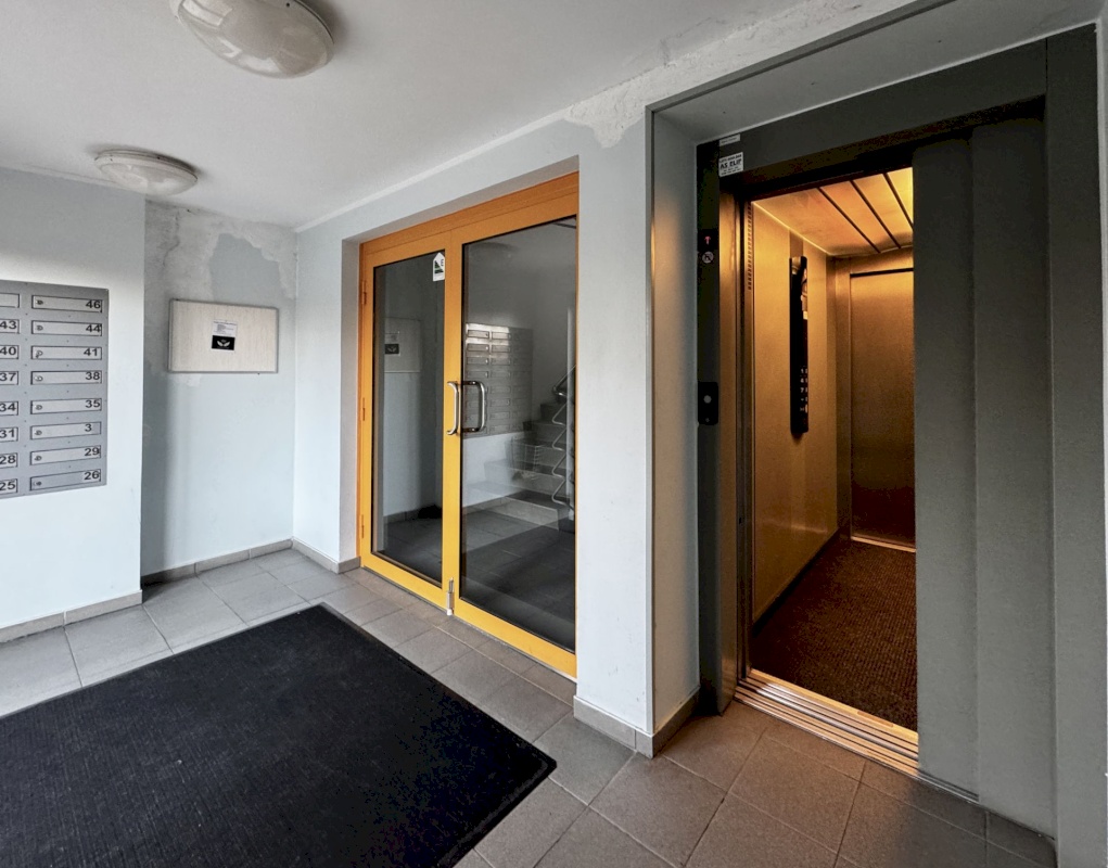 Tallinn, Lasnamäe linnaosa, Narva mnt 128