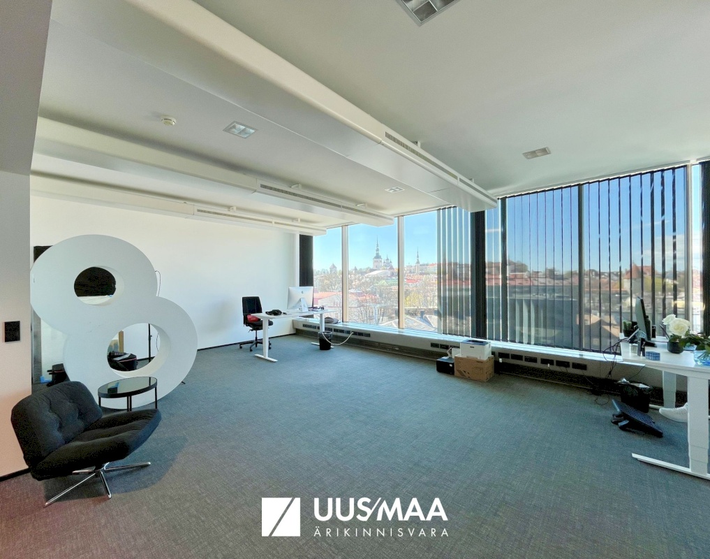 Tallinn, Kesklinna linnaosa, Viru väljak 2