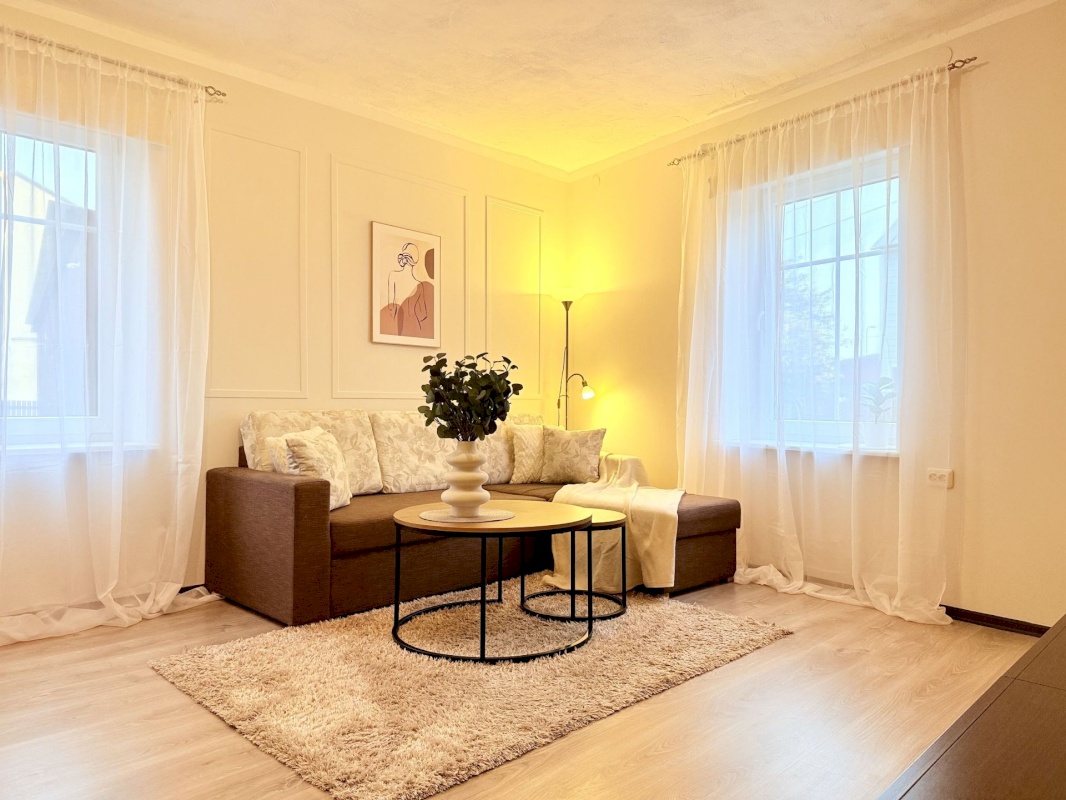 Pärnu linn, Pärnu linn, Kesklinn, Karjamaa tn 4