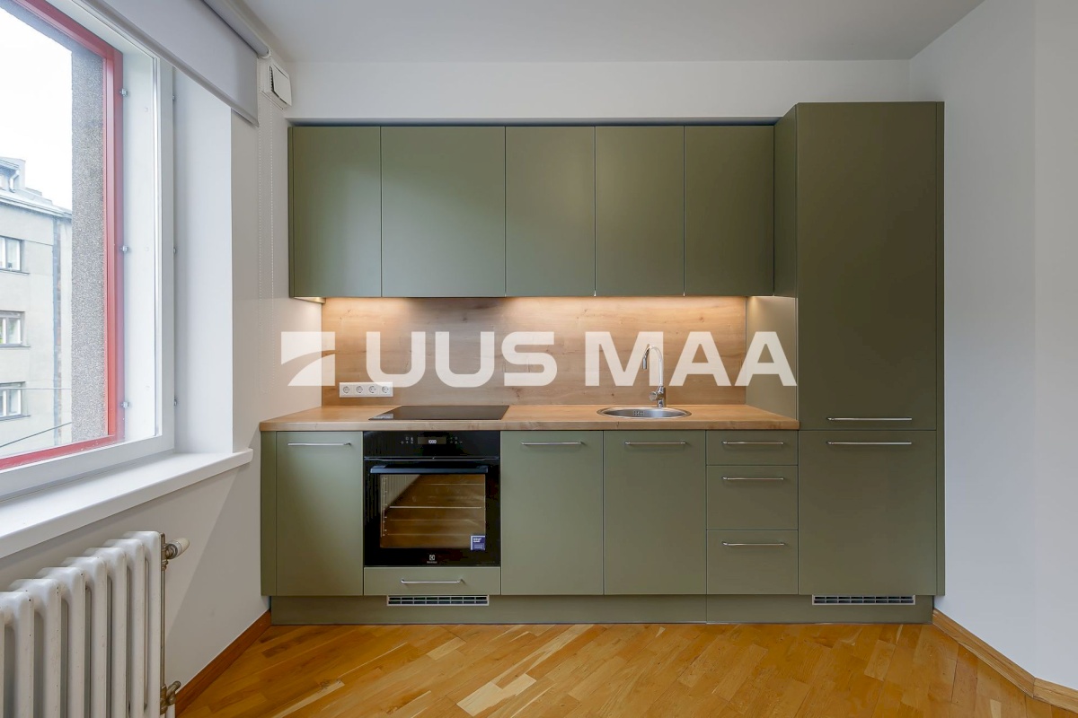 Tallinn, Kesklinna linnaosa, Südalinn, Pärnu mnt 27