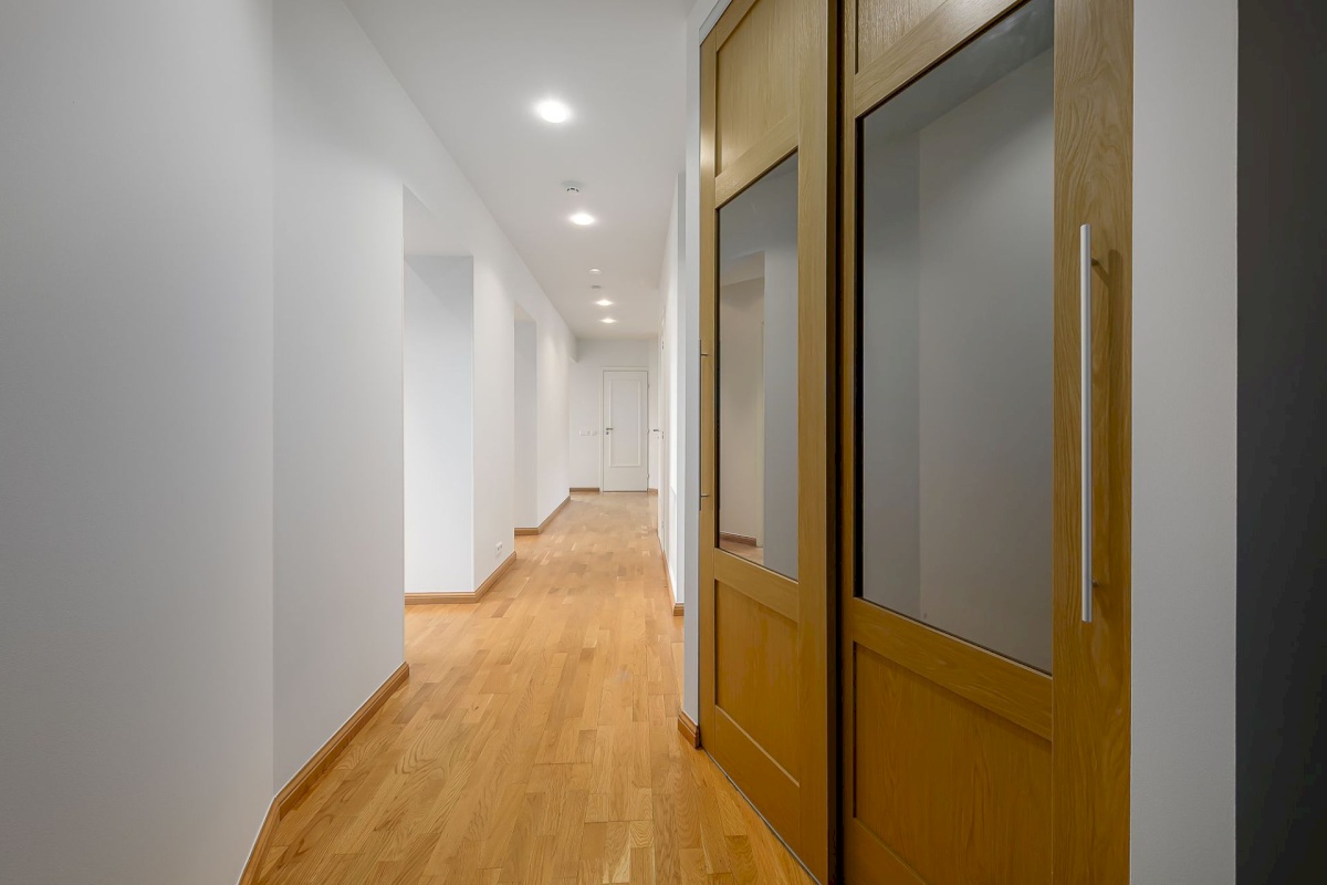 Tallinn, Kesklinna linnaosa, Südalinn, Pärnu mnt 27