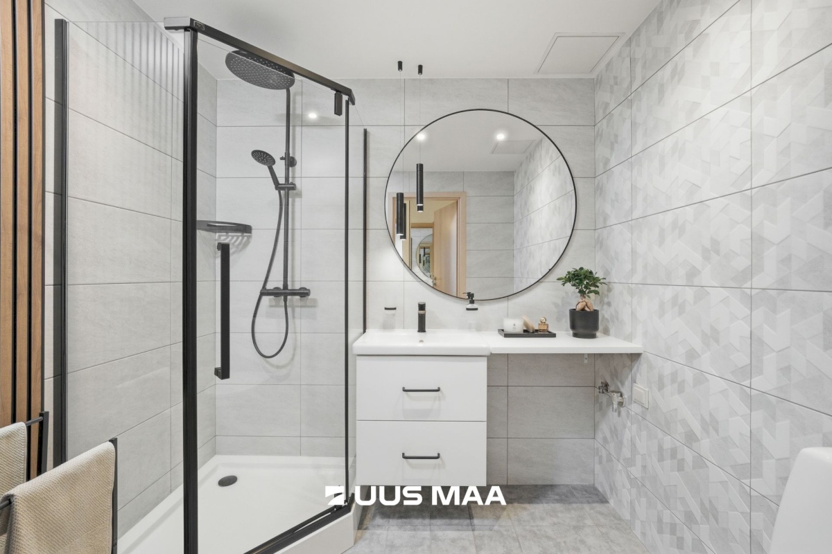 Tallinn, Mustamäe linnaosa, Pöörise 18