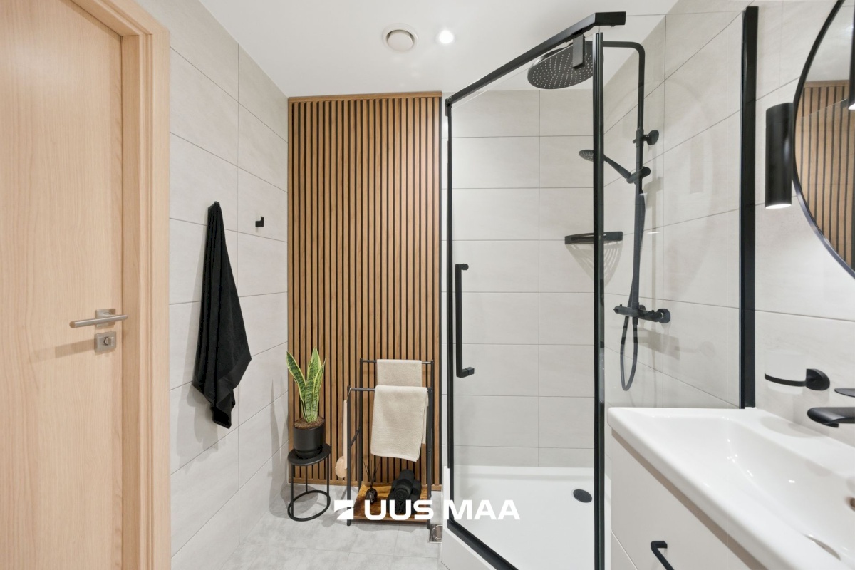 Tallinn, Mustamäe linnaosa, Pöörise 18