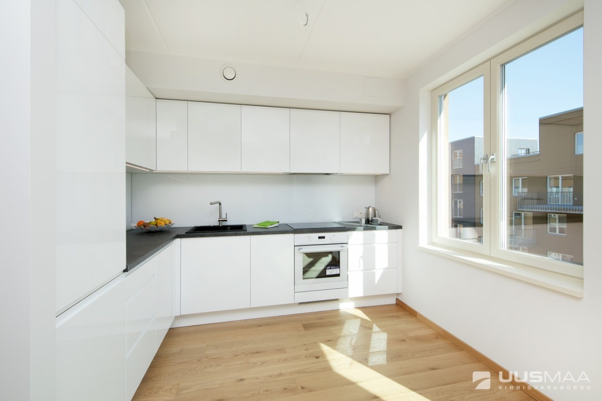 Tallinn, Kesklinna linnaosa, Torupilli, C.R. Jakobsoni 7