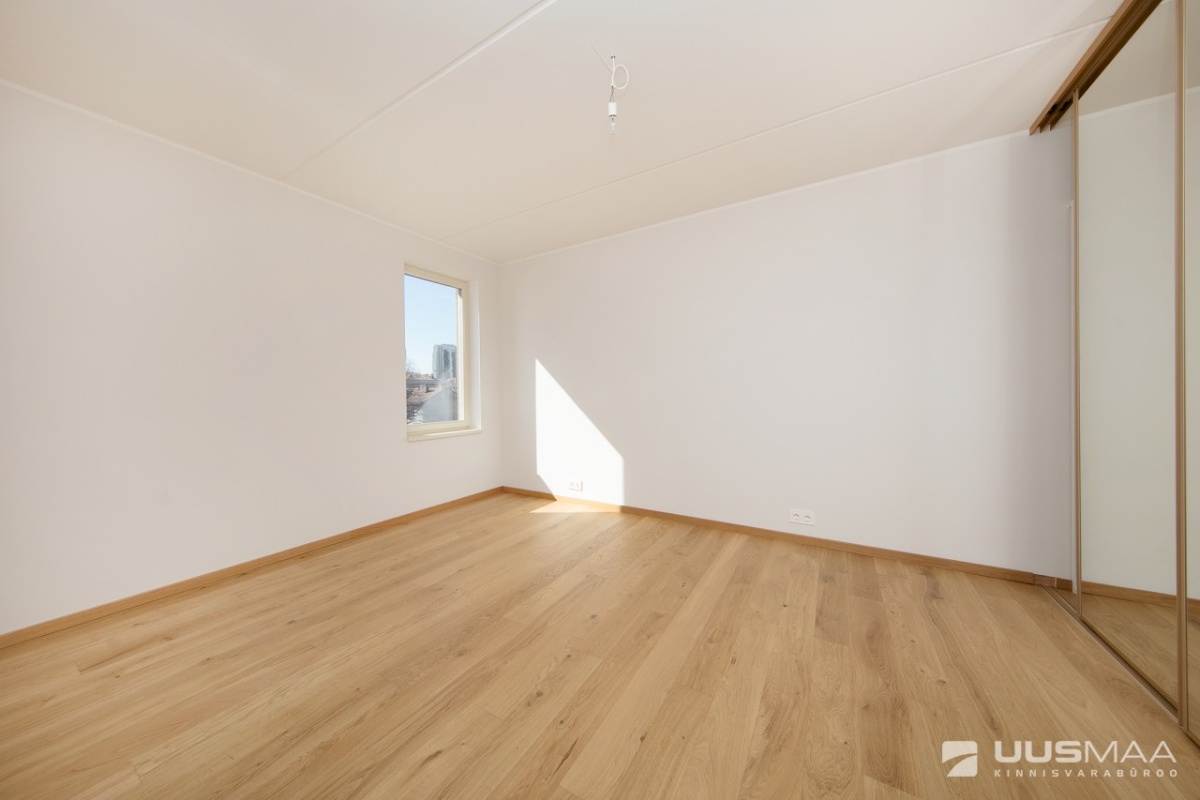 Tallinn, Kesklinna linnaosa, Torupilli, C.R. Jakobsoni 7