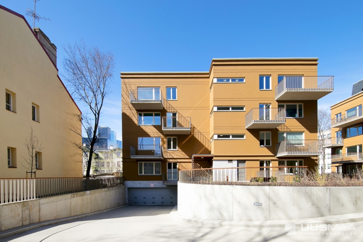 Tallinn, Kesklinna linnaosa, Torupilli, C.R. Jakobsoni 7