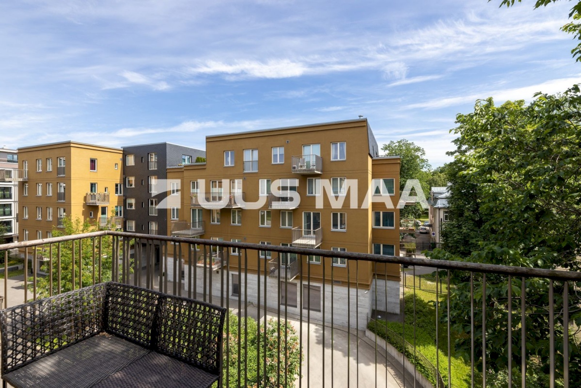 Tallinn, Kesklinna linnaosa, Torupilli, C.R. Jakobsoni 7