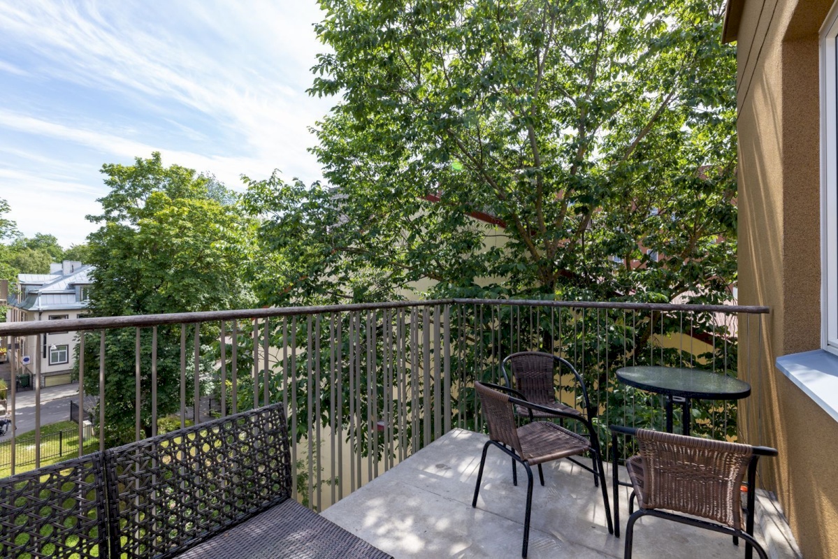 Tallinn, Kesklinna linnaosa, Torupilli, C.R. Jakobsoni 7