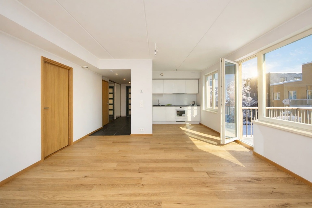 Tallinn, Kesklinna linnaosa, Torupilli, C.R. Jakobsoni 7