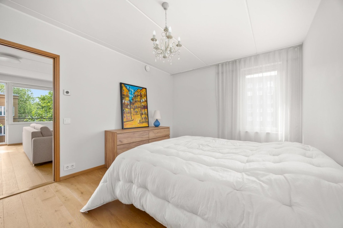 Tallinn, Kesklinna linnaosa, Torupilli, C. R. Jakobsoni 7