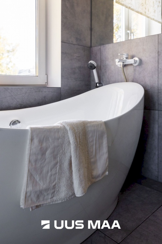 Tallinn, Põhja-Tallinna linnaosa, Väike-Patarei tn 10b