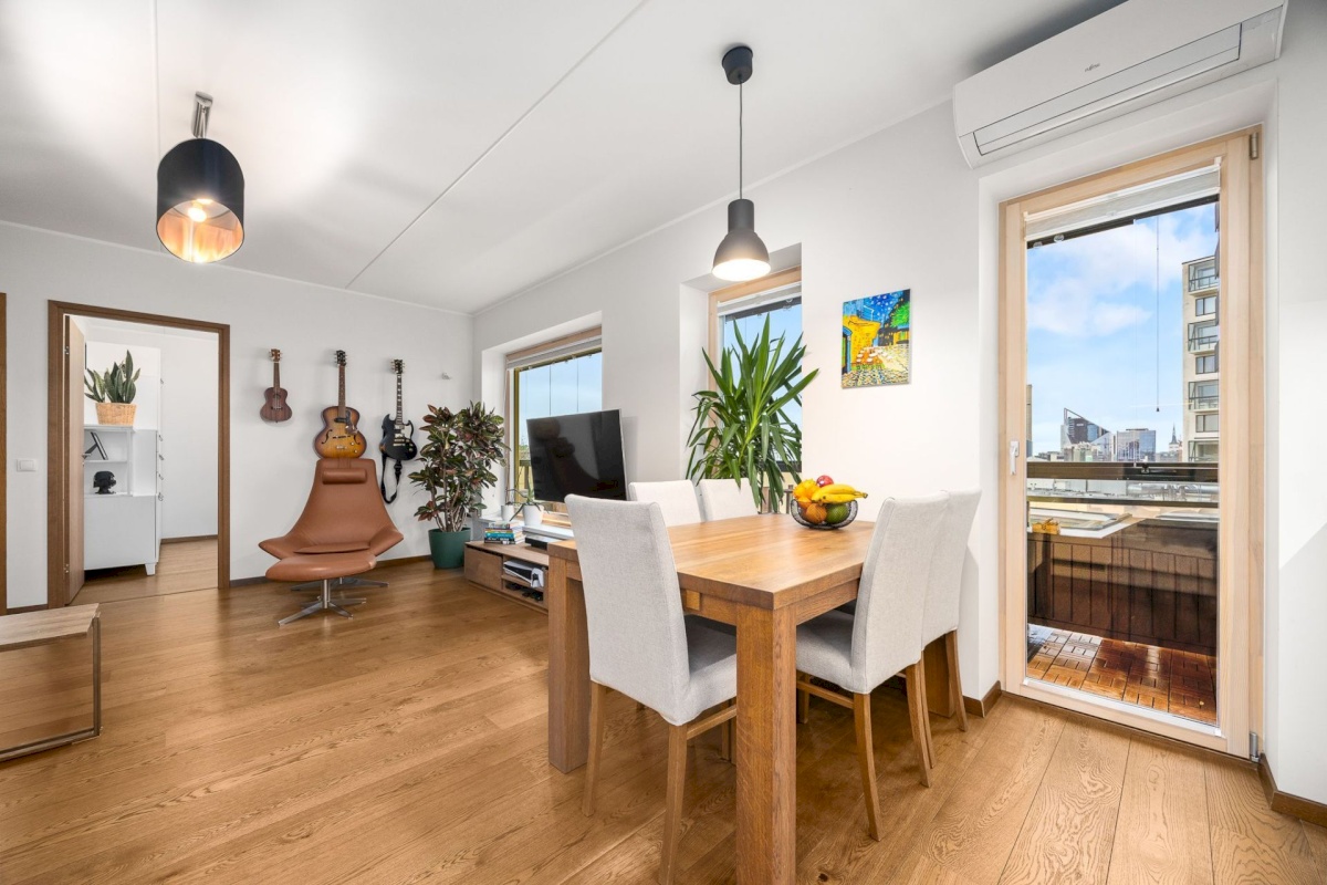 Tallinn, Kesklinna linnaosa, Tartu mnt 52/1