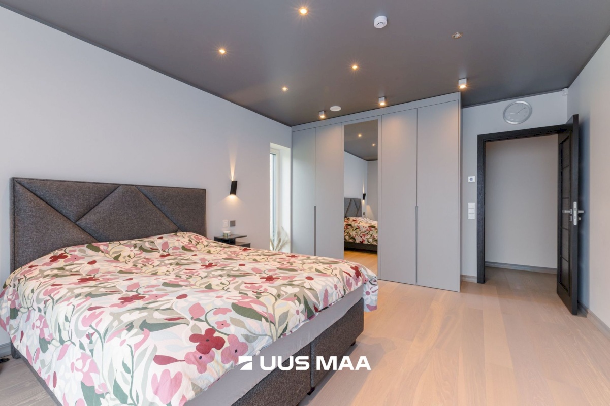 Vinni vald, Karkuse küla, Kiige