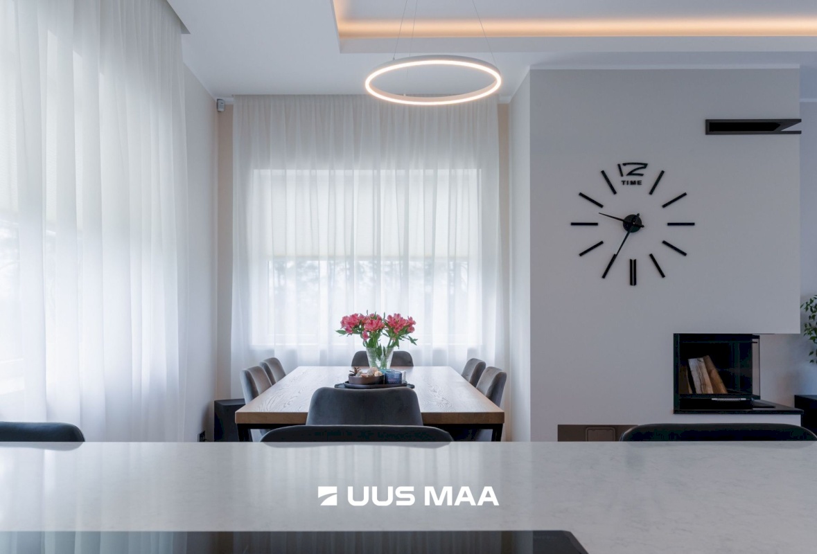 Vinni vald, Karkuse küla, Kiige