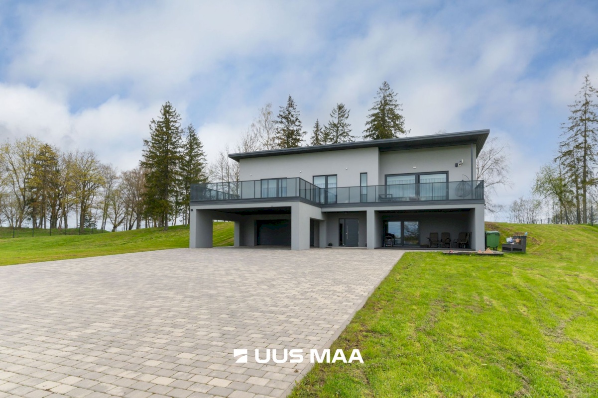 Vinni vald, Karkuse küla, Kiige