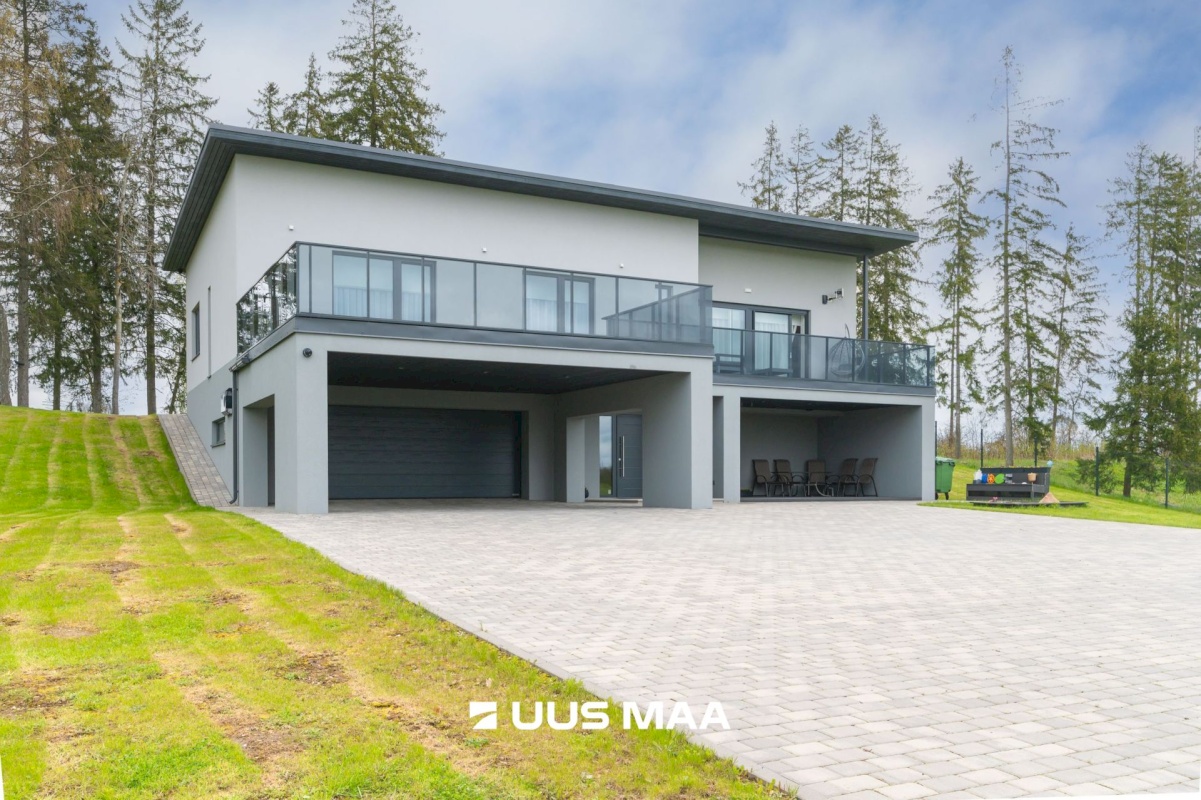 Vinni vald, Karkuse küla, Kiige