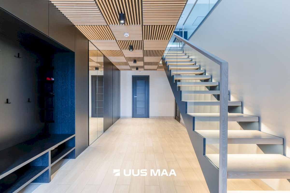 Vinni vald, Karkuse küla, Kiige