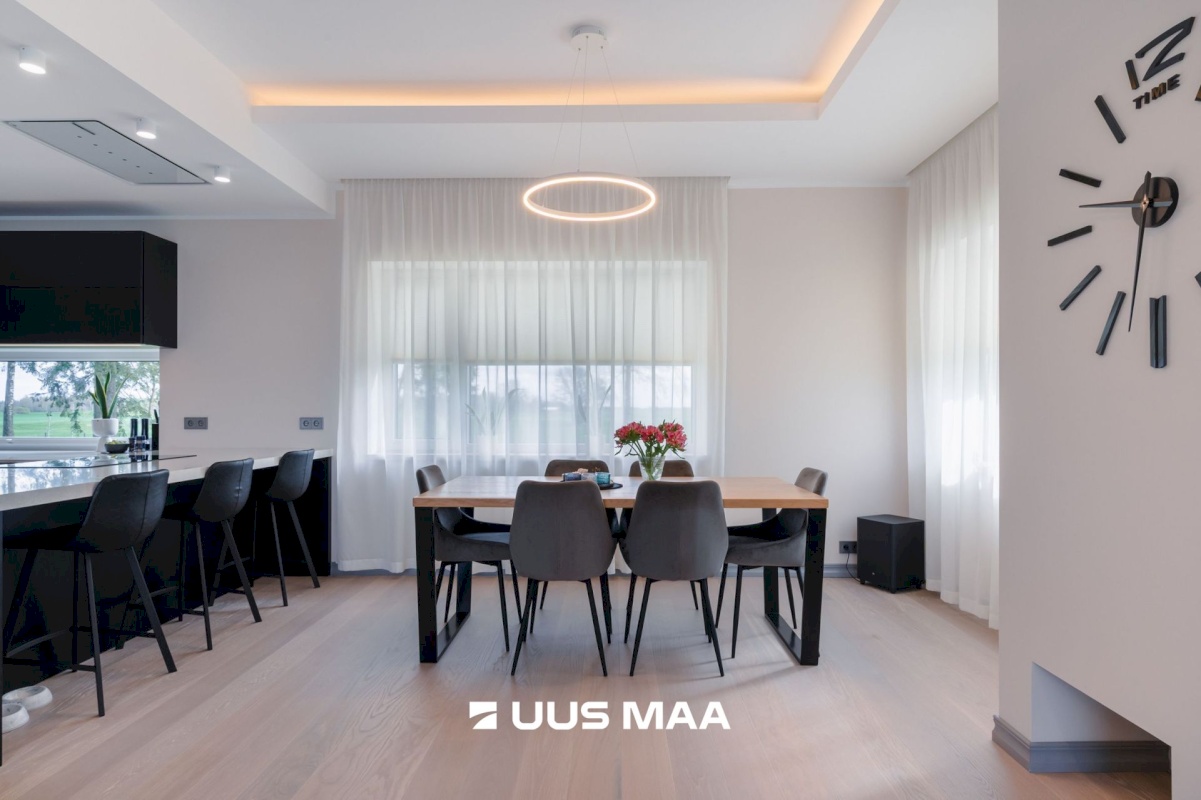 Vinni vald, Karkuse küla, Kiige