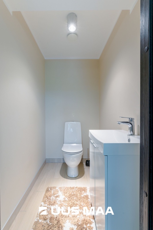 Vinni vald, Karkuse küla, Kiige