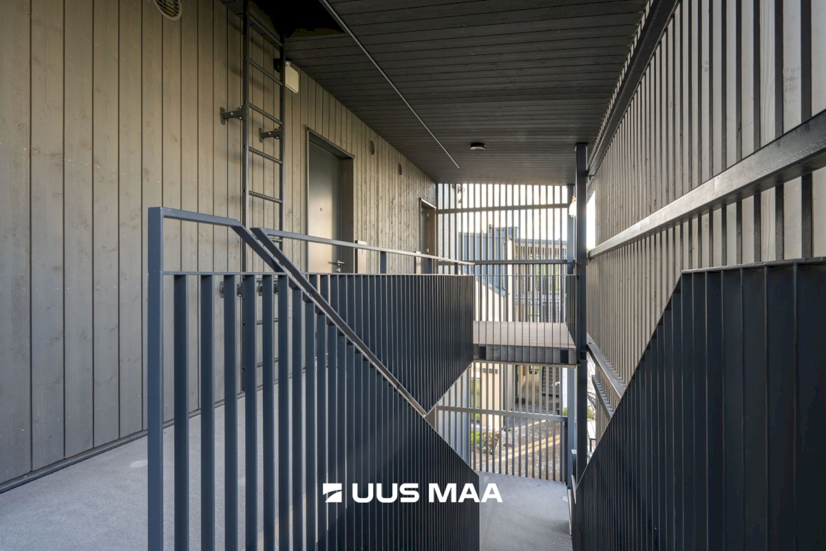 Keila linn, Paldiski mnt 14-7