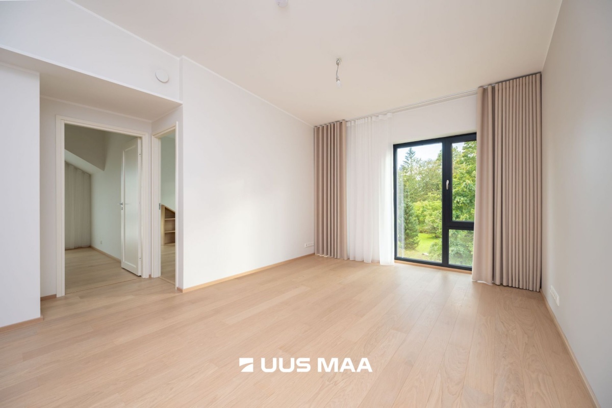 Keila linn, Paldiski mnt 14-7