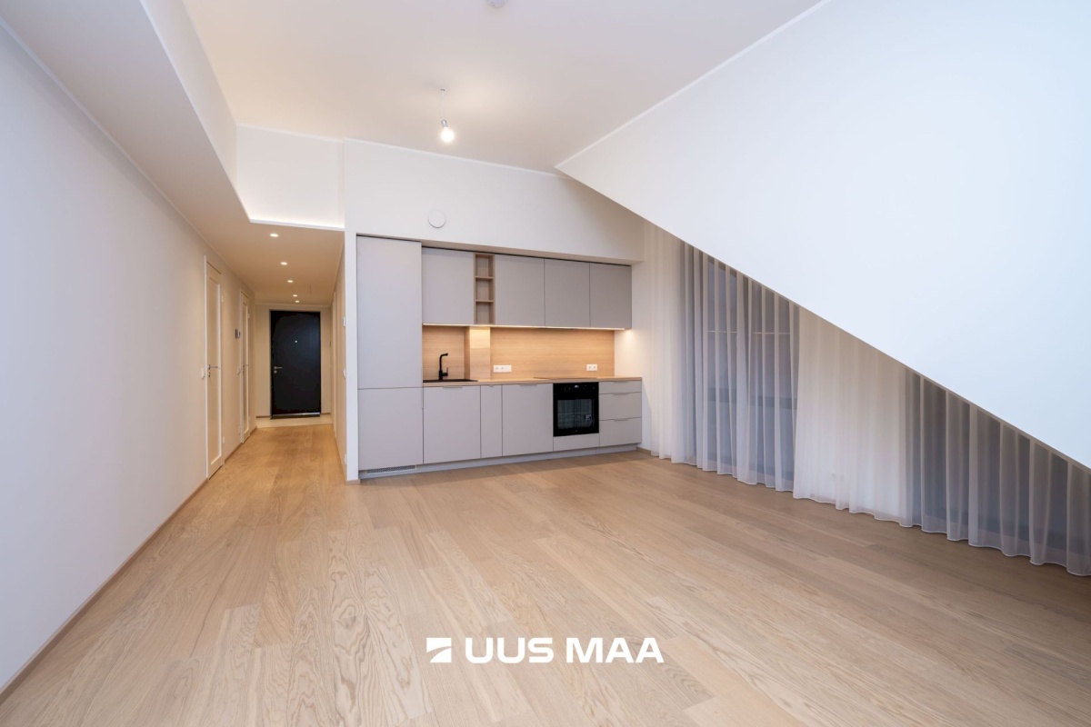 Keila linn, Paldiski mnt 14-16