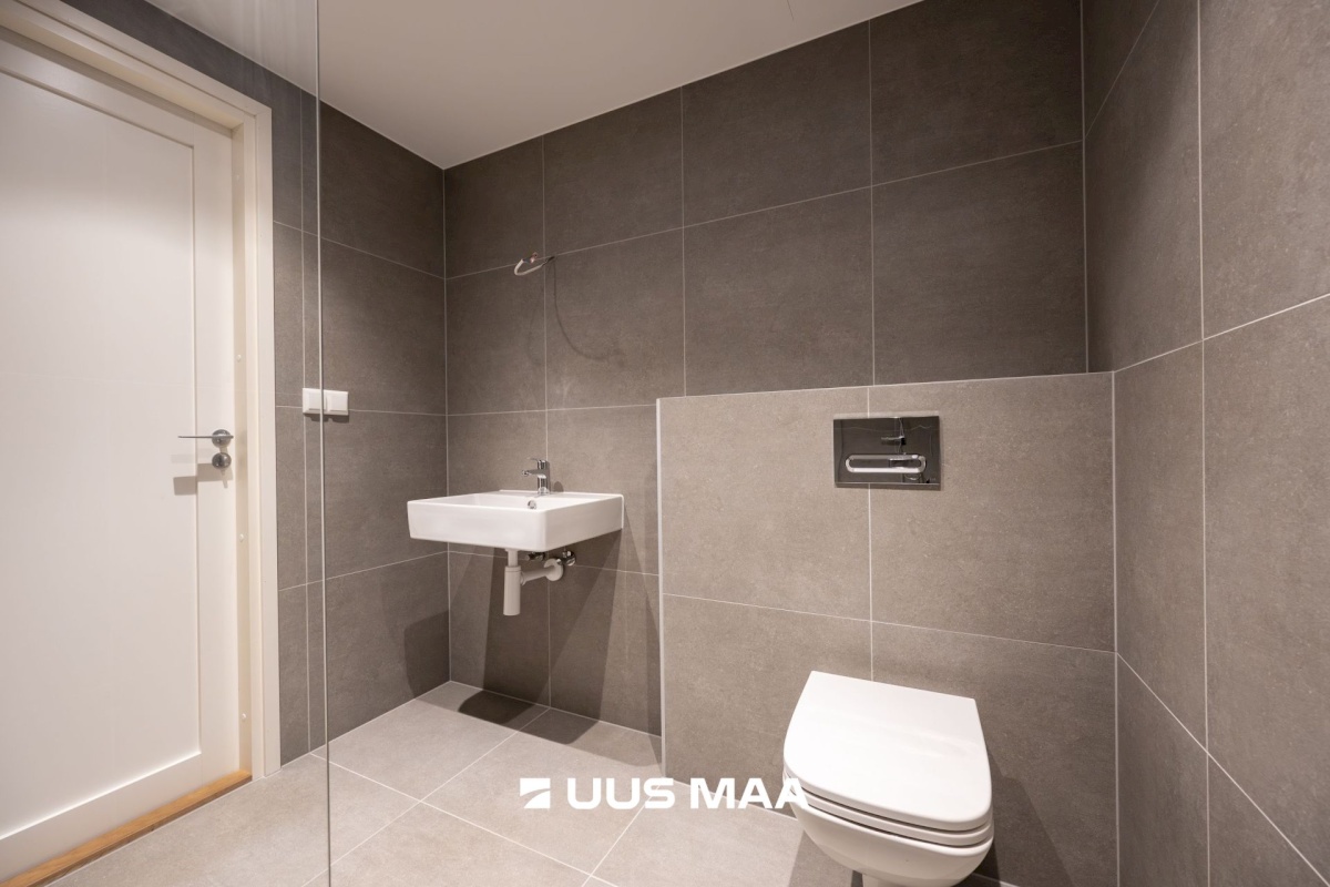 Keila linn, Paldiski mnt 14-12