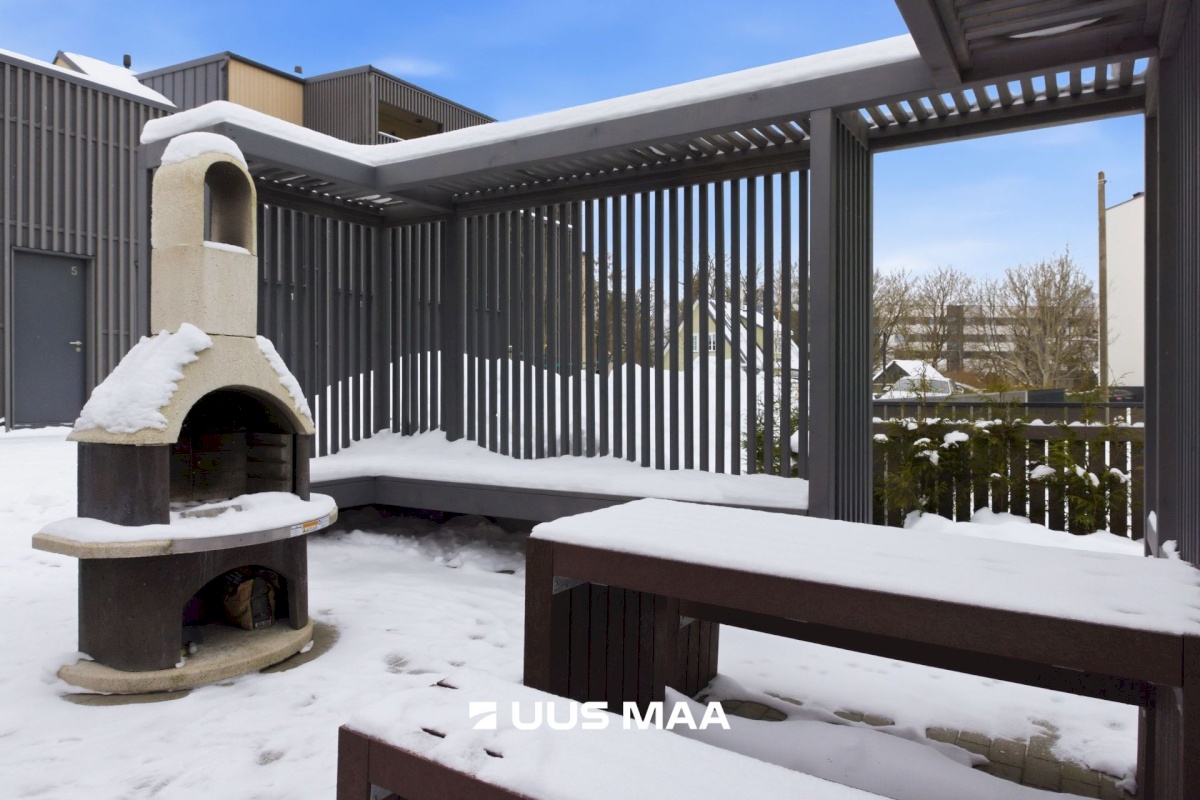 Keila linn, Paldiski mnt 14-12