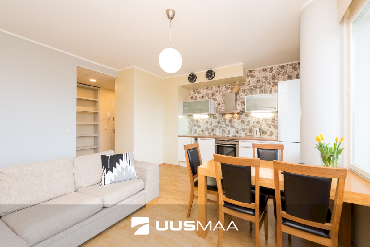 Tallinn, Kesklinna linnaosa, Kitseküla, Pärnu mnt 110