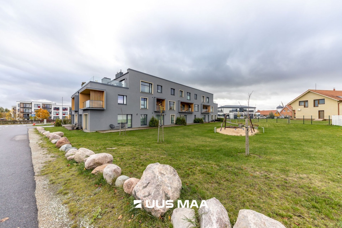 Rae vald, Peetri alevik, Kodu tee 1