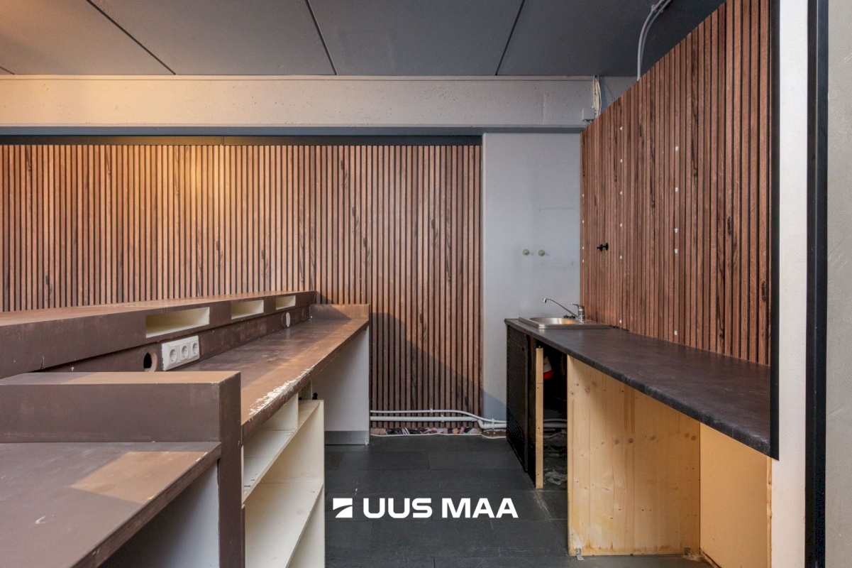 Tartu linn, Tartu linn, Kesklinn, Raatuse 18