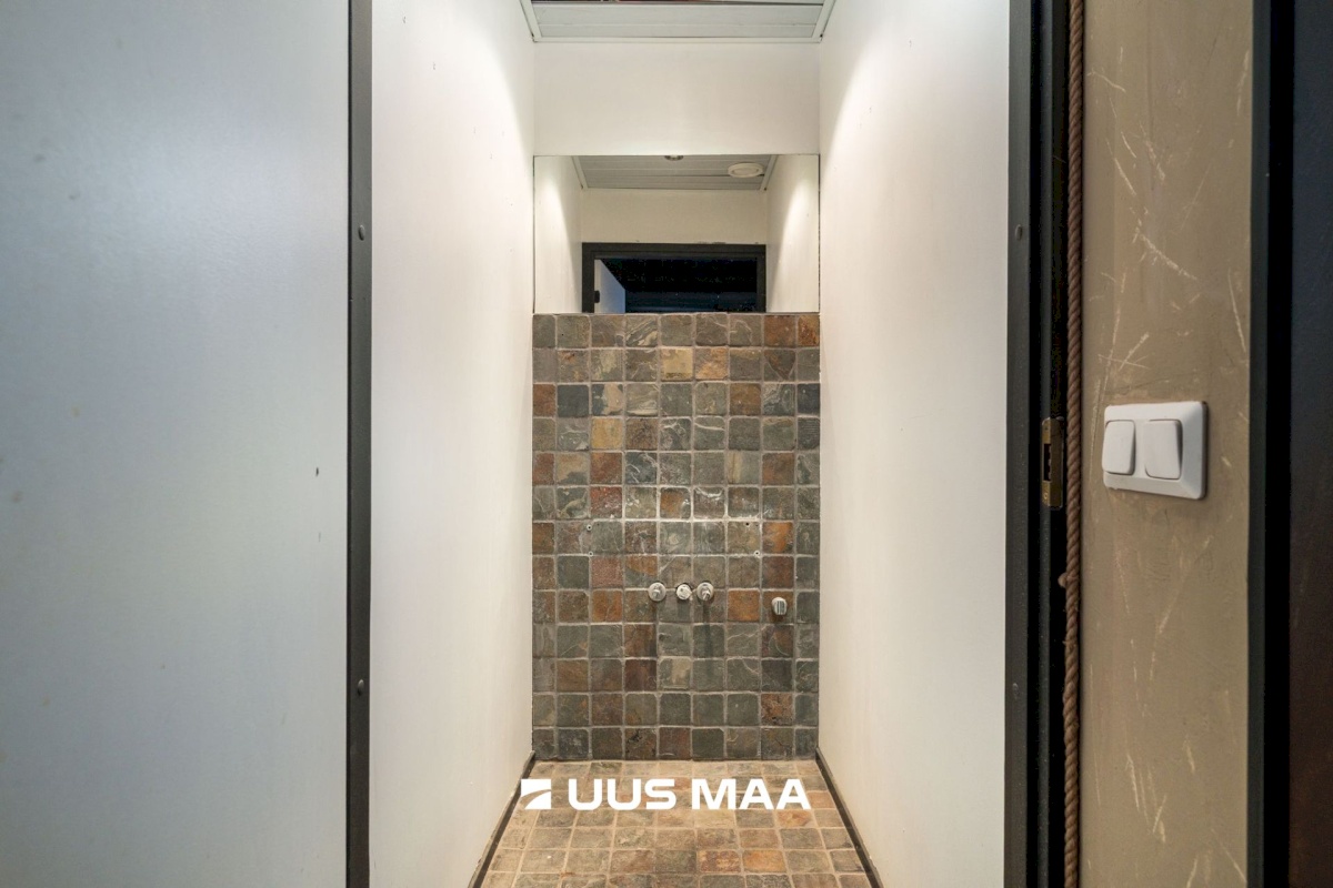 Tartu linn, Tartu linn, Kesklinn, Raatuse 18