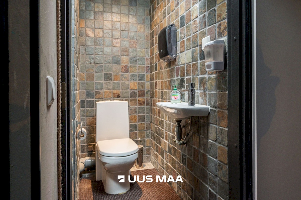 Tartu linn, Tartu linn, Kesklinn, Raatuse 18