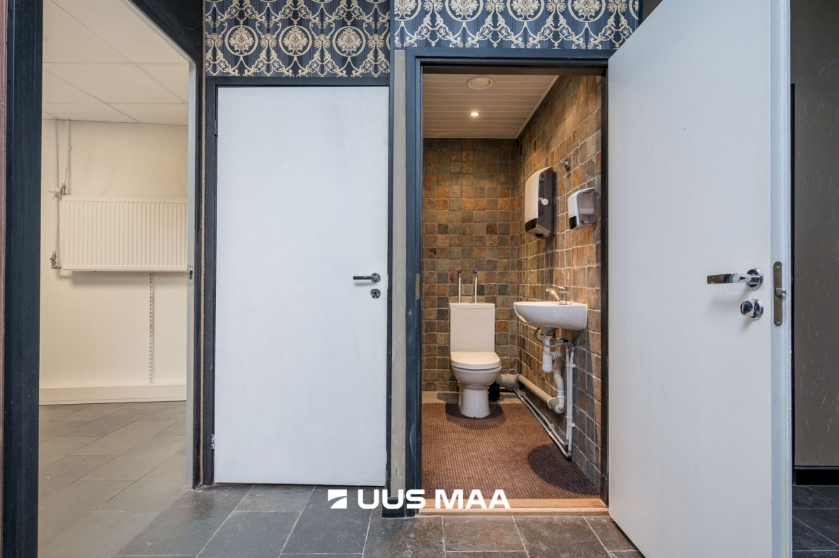 Tartu linn, Tartu linn, Kesklinn, Raatuse 18