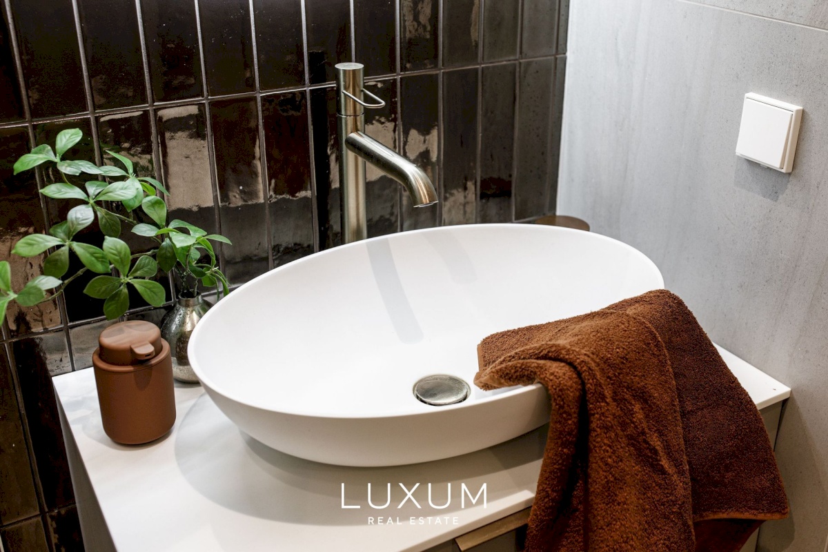 Tallinn, Põhja-Tallinna linnaosa, Kalamaja, Kopli 2