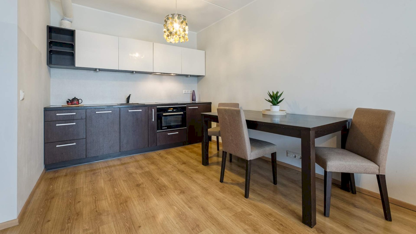 Tallinn, Mustamäe linnaosa, Kadaka tee 137