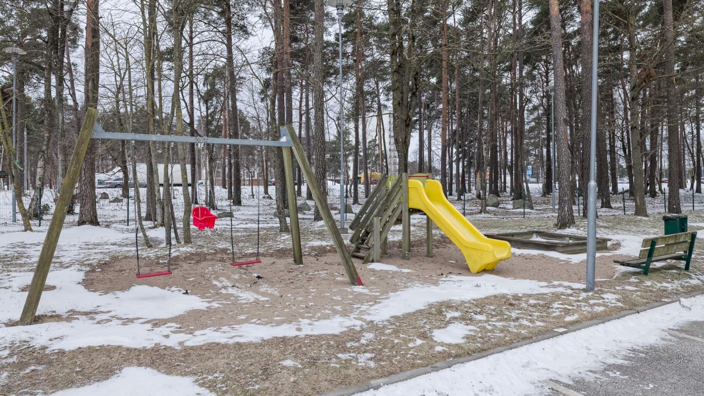 Tallinn, Mustamäe linnaosa, Kadaka tee 137