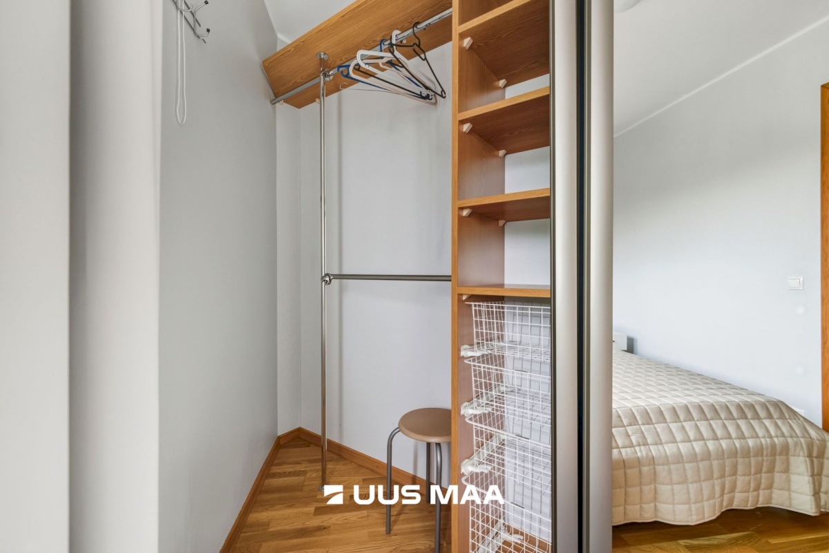 Tallinn, Haabersti linnaosa, Pikaliiva, Räga tn 10