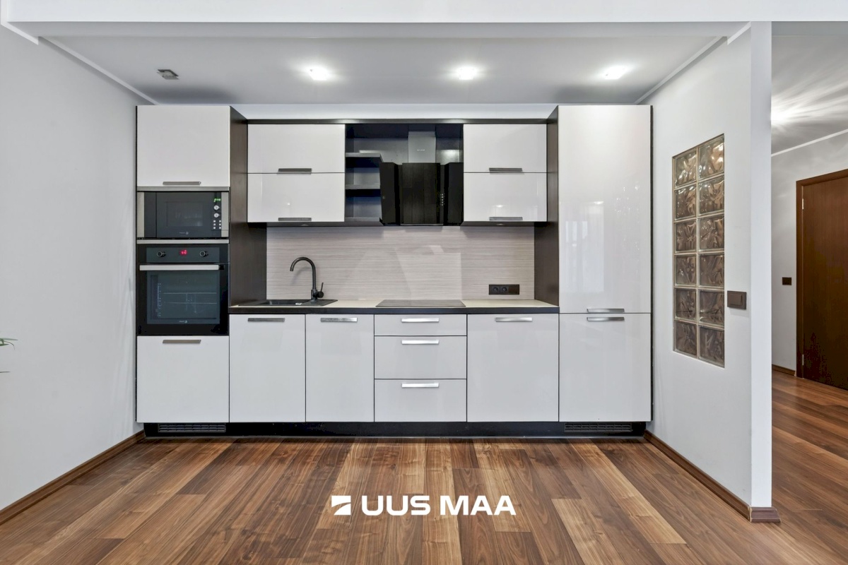 Tallinn, Kesklinna linnaosa, Liivalaia 25