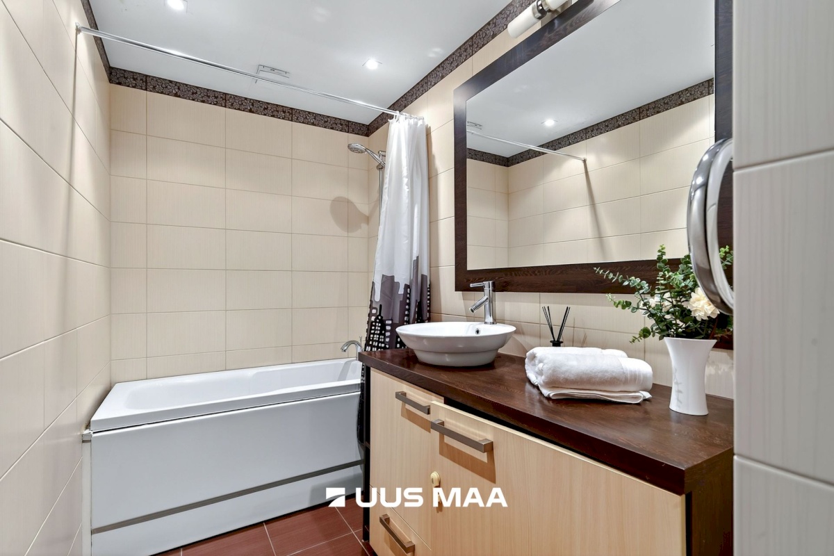 Tallinn, Kesklinna linnaosa, Liivalaia 25