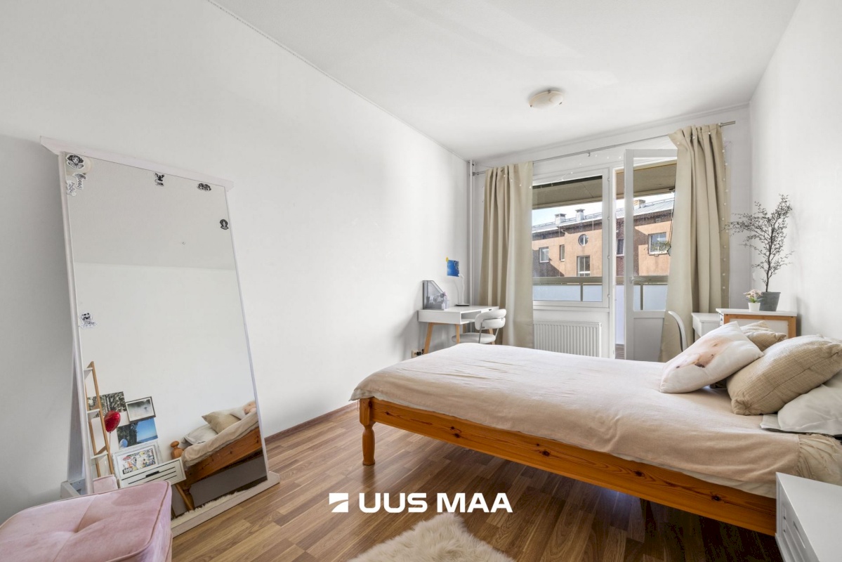 Tallinn, Kesklinna linnaosa, Pärnu mnt 110