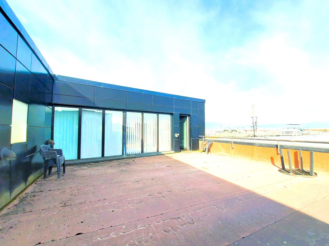 Tallinn, Lasnamäe linnaosa, Osmussaare tn 10